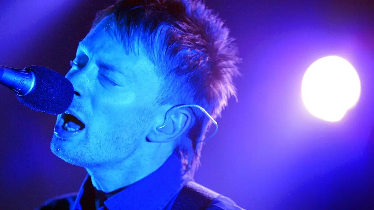 Thom Yorke pada 2003. (AP Photo/Keystone/Fabrice Coffrini)