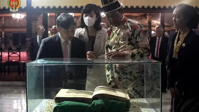 Kaisar Jepang Kunjungi Keraton Jogja