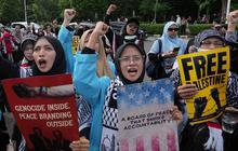 FOTO: Ratusan Massa Gelar Aksi Solidaritas Palestina Sambut Ramadhan 1447 H