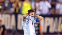 Lionel Messi kembali gagal mempersembahkan gelar juara bagi Argentina setelah kalah dari Cile di final Copa America Centenario 2016, Senin (27/6/2016) pagi WIB. (Reuters/Brad Penner-USA Today Sports)