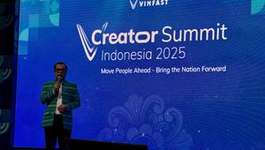 CEO VinFast Indonesia Kariyanto Hardjosoemarto dalam acara VinFast V-Creator Summit Indonesia 2025 di Bali, Sabtu (20/12/2025). (Liputan6.com/Raden Trimutia Hatta)