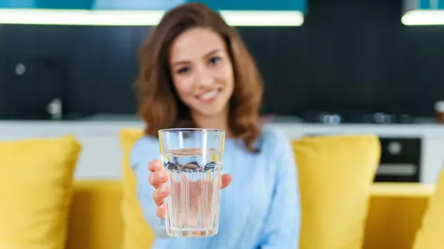 Memperbanyak Konsumsi Air Putih