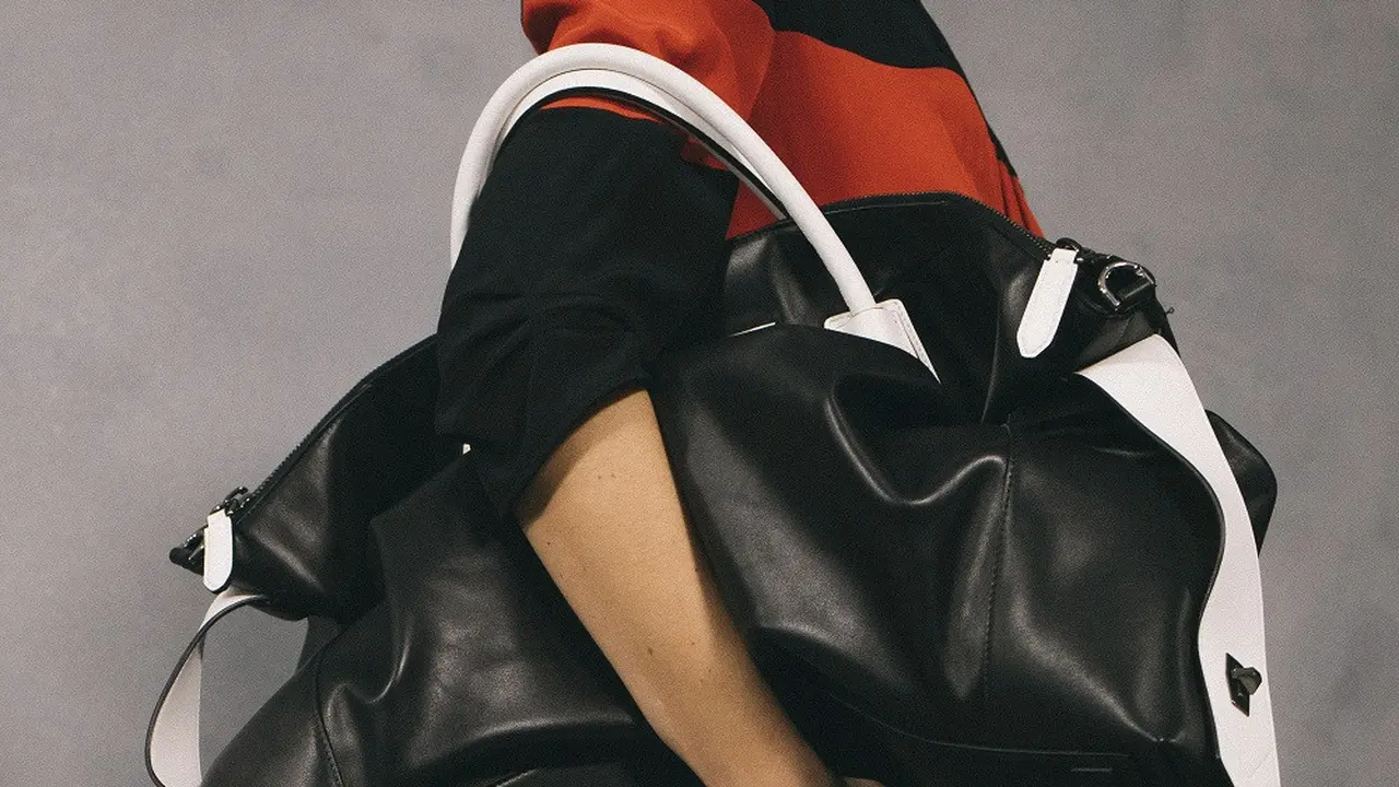 Givenchy Antigona Soft Fall/Winter 2020/2021