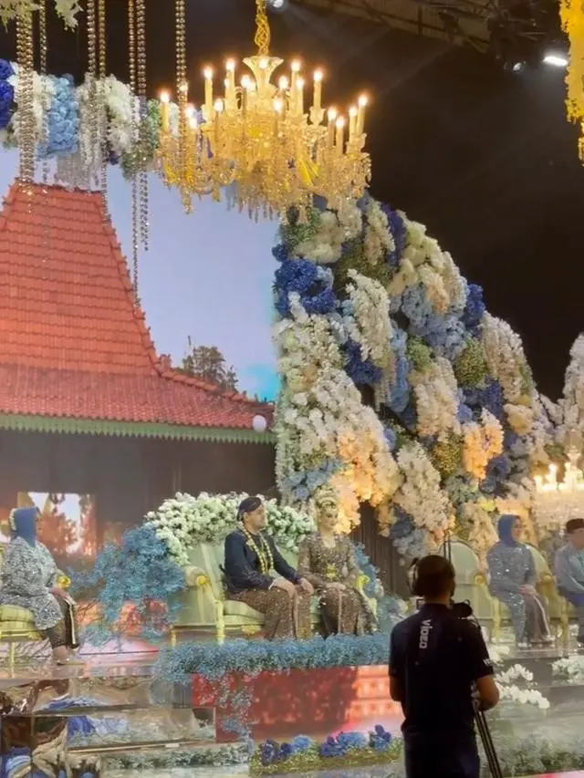 Pernikahan anak Enny Beatrice, Tengku Najwa (Instagram/aryavasco)