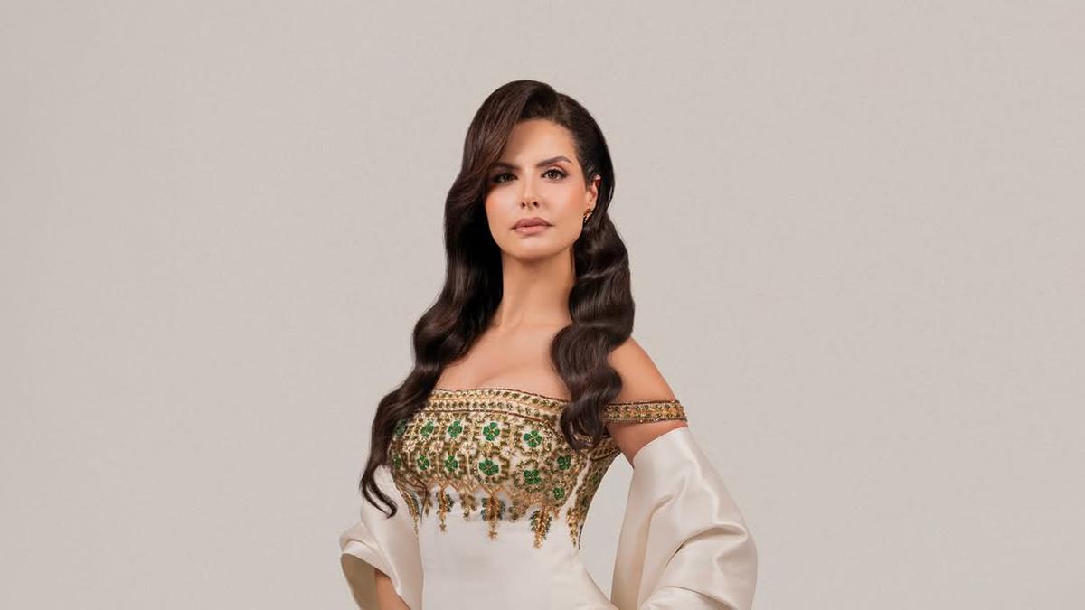 Gaun Simbolik, Saat Masjid Al-Aqsa Hadir di Panggung Miss Universe