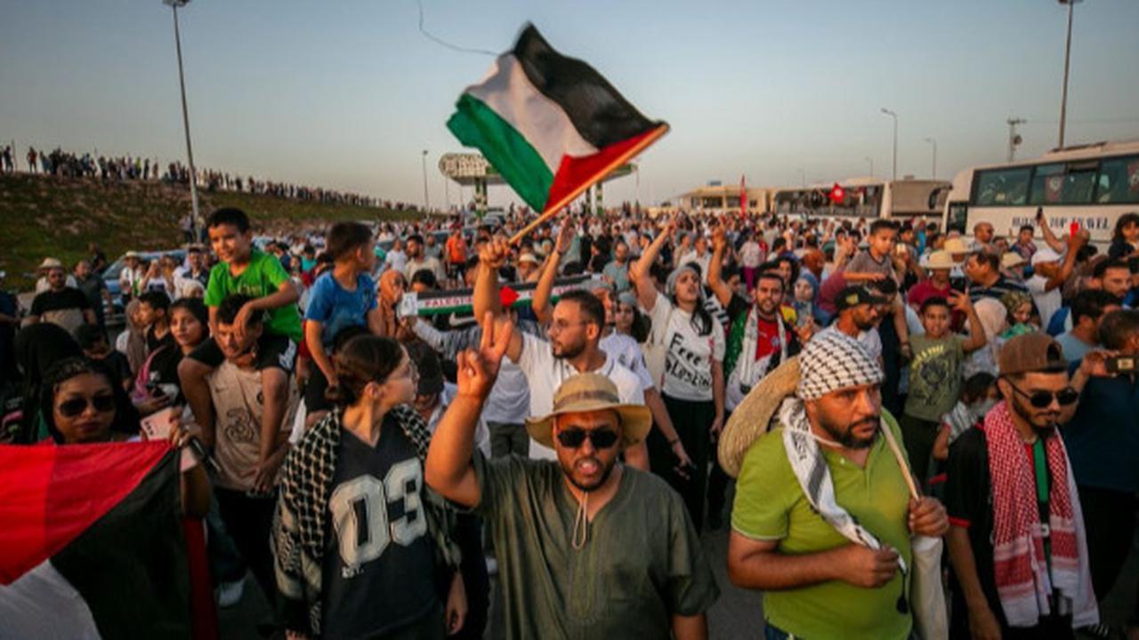 Patuh' pada Israel Deportasi Peserta Konvoi Kemanusiaan Menuju Gaza, 'Mesir Menjual Gaza Demi Dolar' Menggema