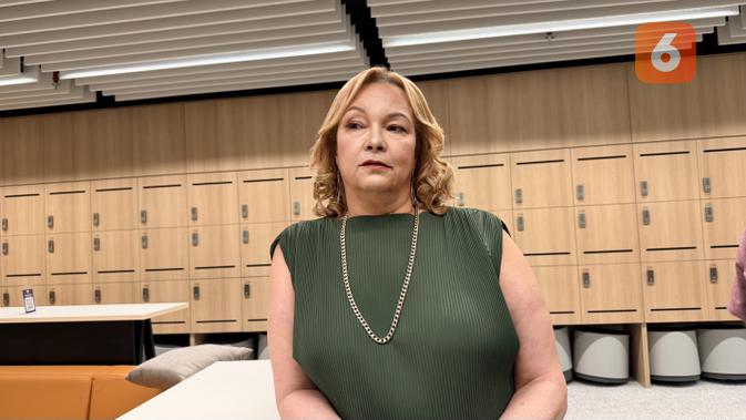 Lisa Jackson, Vice President Environment, Policy, and Social Initiatives Apple, saat ditemui usai kelulusan siswa Apple Developer Academy di Bali. (Liputan6.com/ Yuslianson)