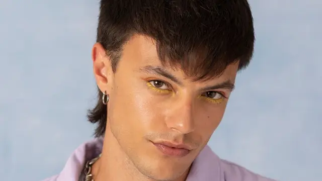 Model Haircut Pria Mullet/Freepik