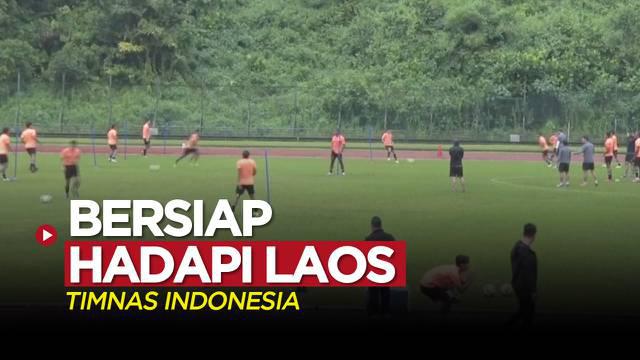 Berita video latihan Timnas Indonesia yang bersiap untuk menghadapi Laos di Grup B Piala AFF 2020, Sabtu (11/12/2021).