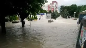 Banjir sedalam 28 cm di beberapa penjuru Rusia. (AFP/RUSSIA INTERIOR MINISTRY)