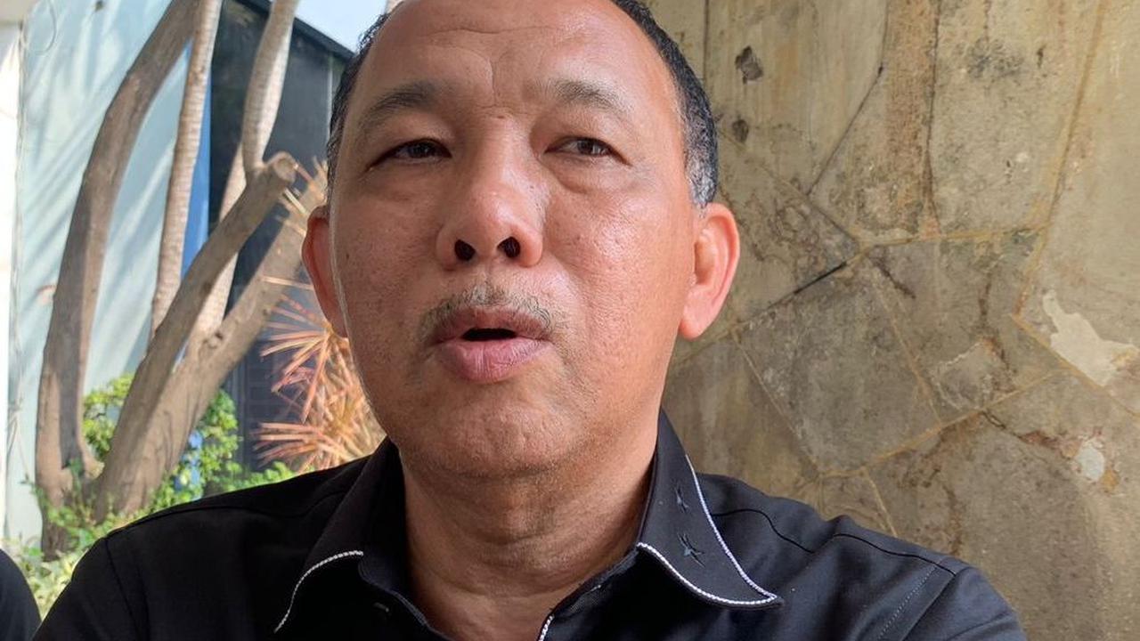 "Kepala sekolah wajib jadi tersangka, karena dia menghalangi proses penyidikan," kata pengacara keluarga korban, Rabu (20/9).<br>