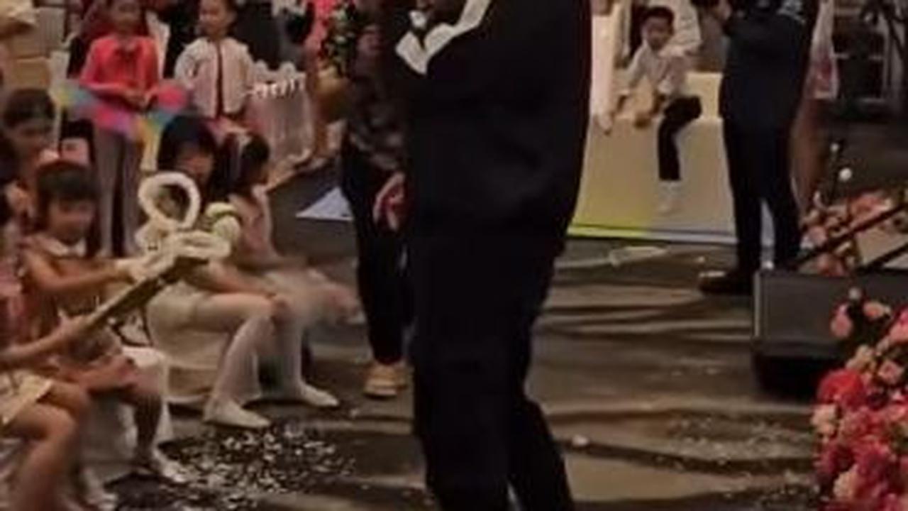 Anak Ultah Undang Eks Westlife