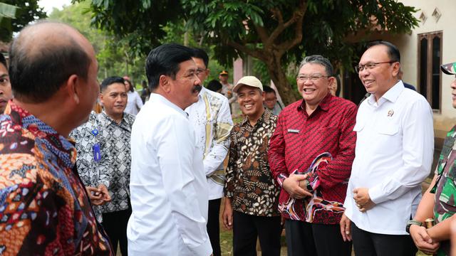 Harga Tanah di Sleman Naik 3 Kali Lipat Usai Menteri Hadi Bagikan 250 Sertipikat Hasil Konsolidasi Tanah