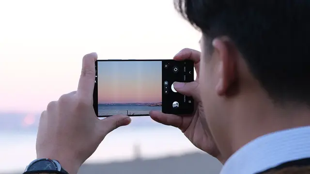 Galaxy S25.