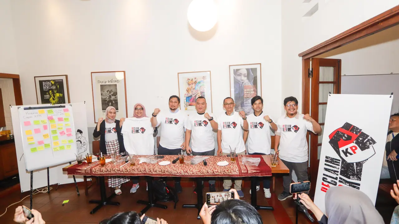 Ketua IM57 Institute Praswad Nugraha mendorong tokoh-tokoh berintegritas untuk mendaftar maju sebagai Calon Pimpinan Komisi Pemberantasan Korupsi (Capim KPK).