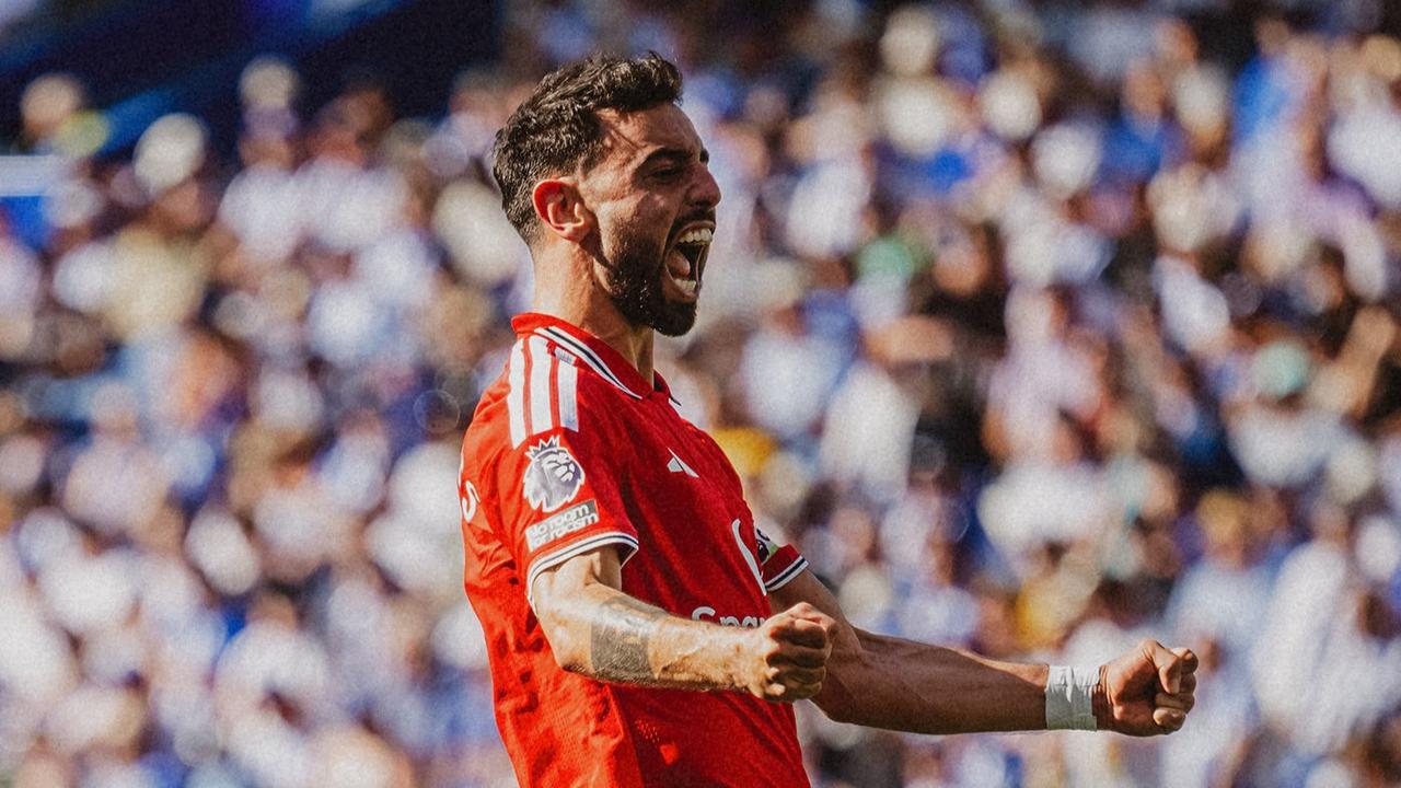Bruno Fernandes Wins Premier League Player of the Year and Breaks Assist Record