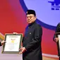 Museum Rekor Dunia Indonesia (MURI) memberikan penghargaan kepada KBRI Seoul atas kesuksesan penyelenggaraan Festivasl Indonesia tahun 2023 (KBRI Seoul).