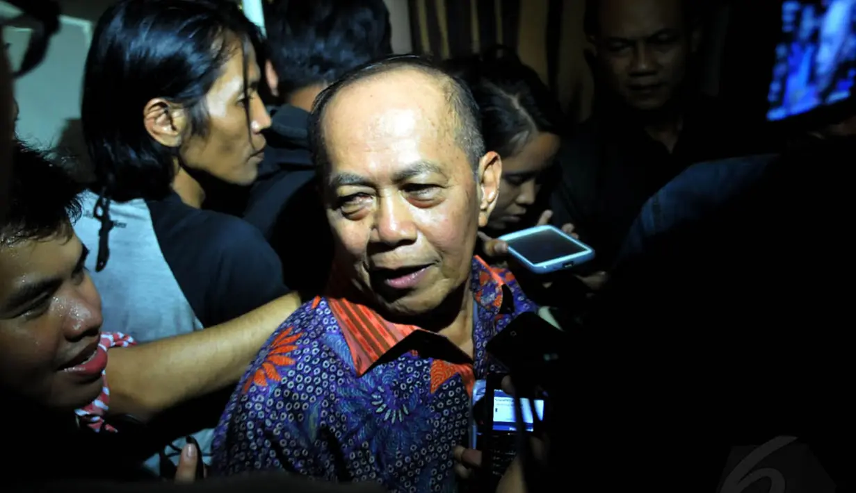 Syarief Hasan menyatakan akan mendukung calon presiden (capres) dan calon wakil presiden (cawapres) yang berkomitmen melanjutkan program pemerintahan Presiden RI sekaligus Ketua Umum DPP PD Susilo Bambang Yudhoyono (SBY) (Liputan6.com/Johan Tallo)
