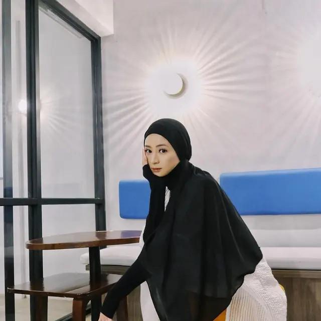 Potret Terbaru 5 Pemain Putih Abu-abu yang Mantap Berhijab, Bikin Pangling