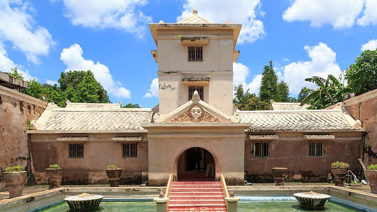 Ilustrasi Taman Sari