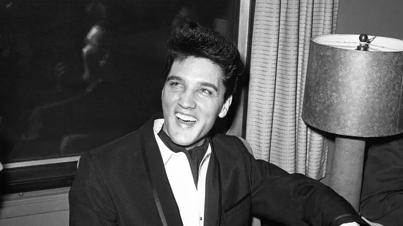 4 Lagu Elvis Presley Paling Dikenang Sepanjang Masa