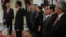 Mehmet Kadri Sander Gorboz, Dubes LBBP Republik Turki (kiri) usai menyerahkan surat-surat kepercayaan Duta Besar Luar Biasa dan Berkuasa Penuh (LBBP) untuk Republik Indonesia di Istana Merdeka, Jakarta, Selasa (4/10). (Liputan6.com/Faizal Fanani)