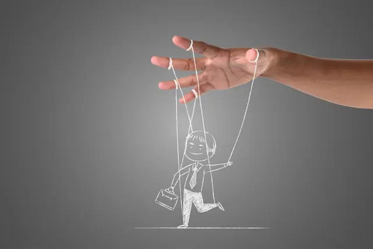Manipulasi Adalah Upaya Memengaruhi, Pahami Pengertian, Jenis, dan Karakteristiknya dalam Berbagai Konteks