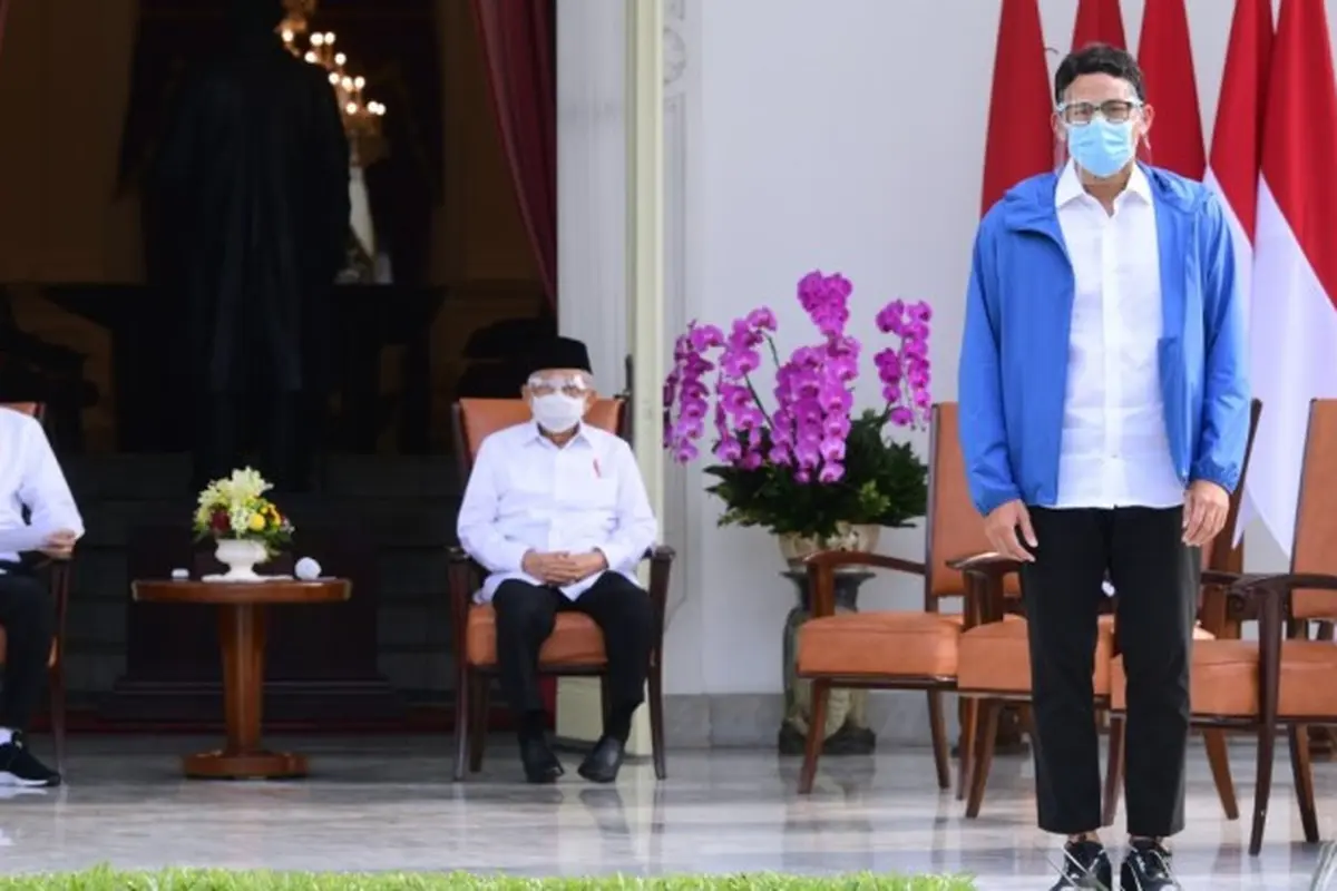 Jokowi Umumkan Sandiaga Salahuddin Uno sebagai Menteri Pariwisata dan Ekonomi Kreatif Baru