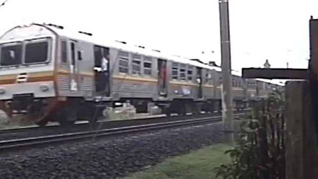 Nahas, Masinis Dibacok Pelajar Tawuran di Buaran