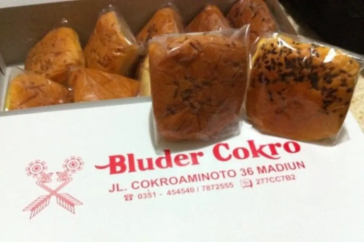 [Bintang] Roti Bluder Cokro