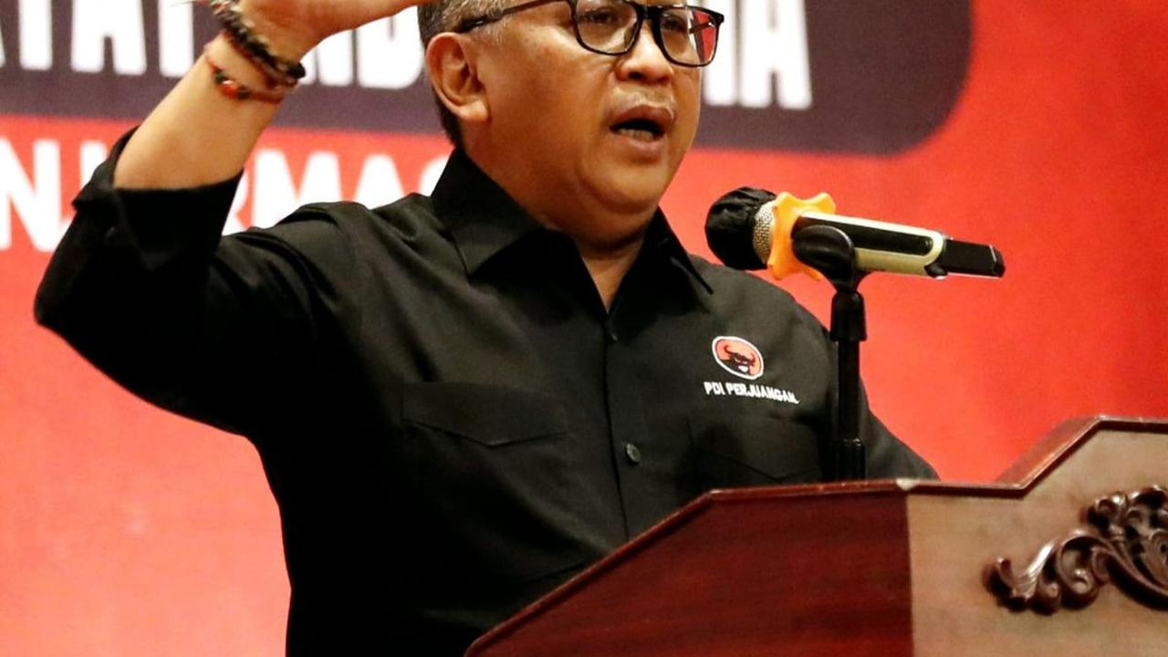 Kader PDIP Kompak Berbaju Hitam Saat Rakerda, Hasto: Tak Lagi Lambangkan Kesedihan Tapi Semangat Perjuangan