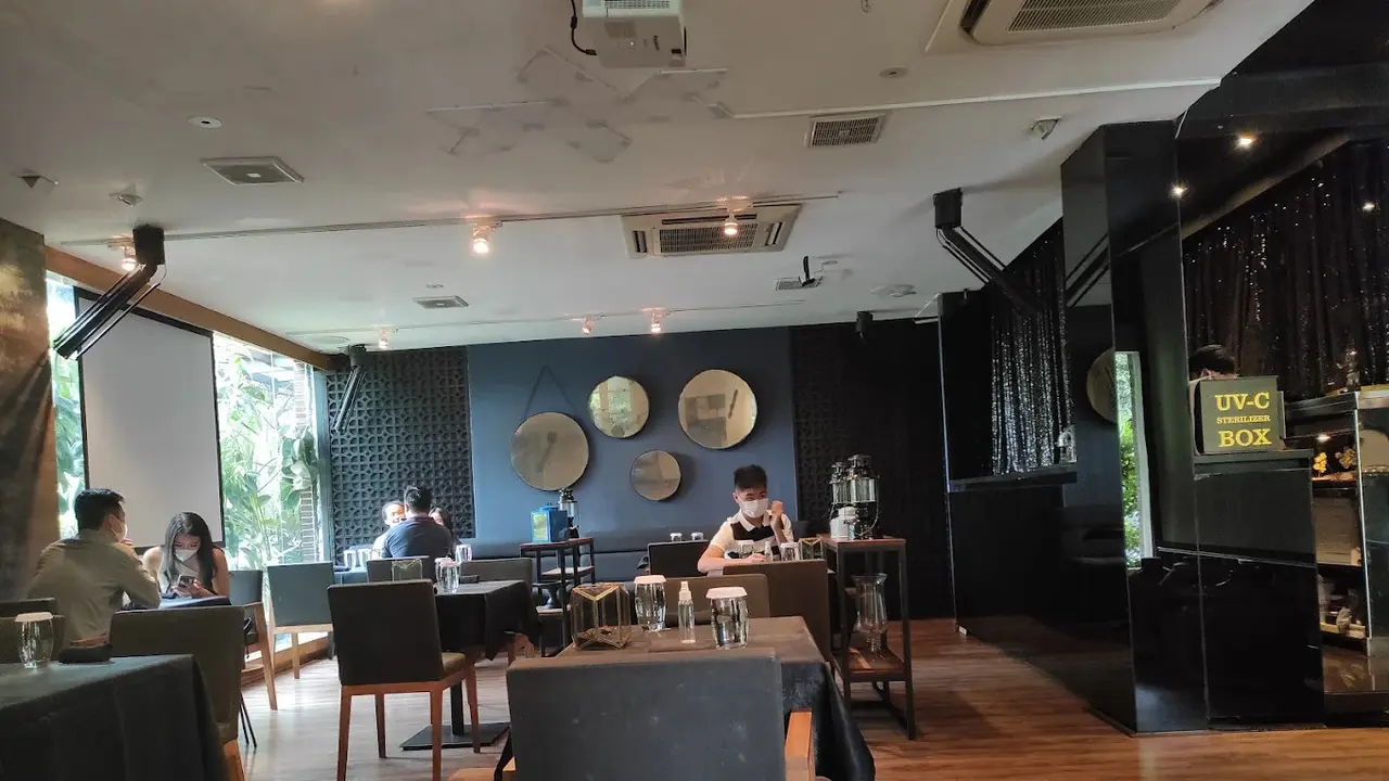 25 Rekomendasi Tempat Makan Enak di Jakarta Selatan 2025, Mudah Dicari & Masih Eksis