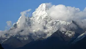 30 Tahun Membeku di Everest, Jasad Pendaki India Segera Dipulangkan
