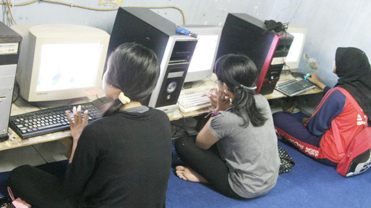 Dunia Lain di Dunia Kita