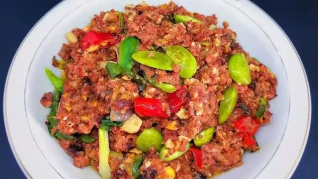 Tumis Kornet Spesial Petai