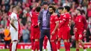 Dengan kemenangan atas West Ham United, Liverpool mengukuhkan posisinya pada urutan kedua klasemen Liga Inggris dengan 16 poin, hasil dari lima kemenangan dan satu hasil seri dalam enam pertandingan. Mereka hanya berjarak dua angka dari Manchester City di posisi puncak. (AP Photo/Jon Super)