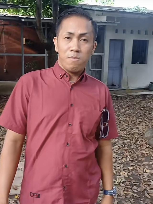Yanto menjadi seorang pengangkut sampah, sumber TikTok: @huremariamm