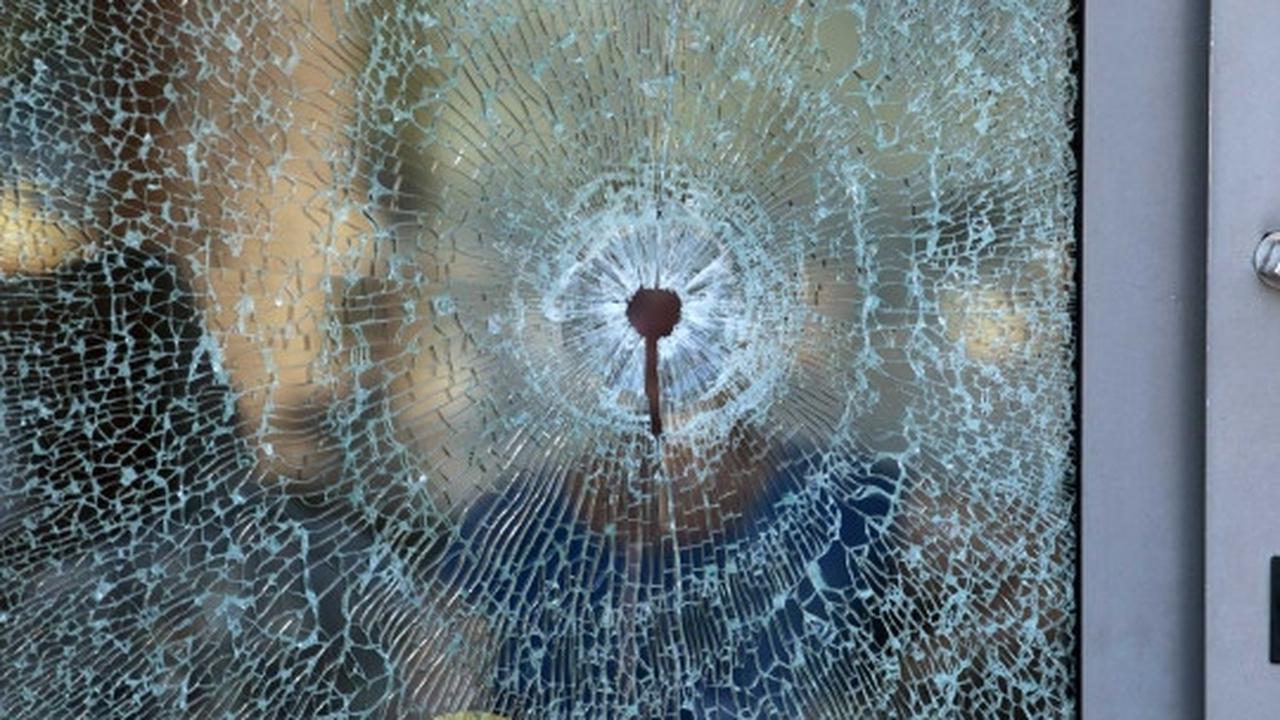 Sedang asyik berlibur, 27 turis di Tunisia tewas diberondong peluru