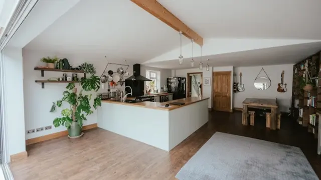 Ilustrasi Rumah Konsep Open Space (Photo by Annie Spratt on Unsplash)