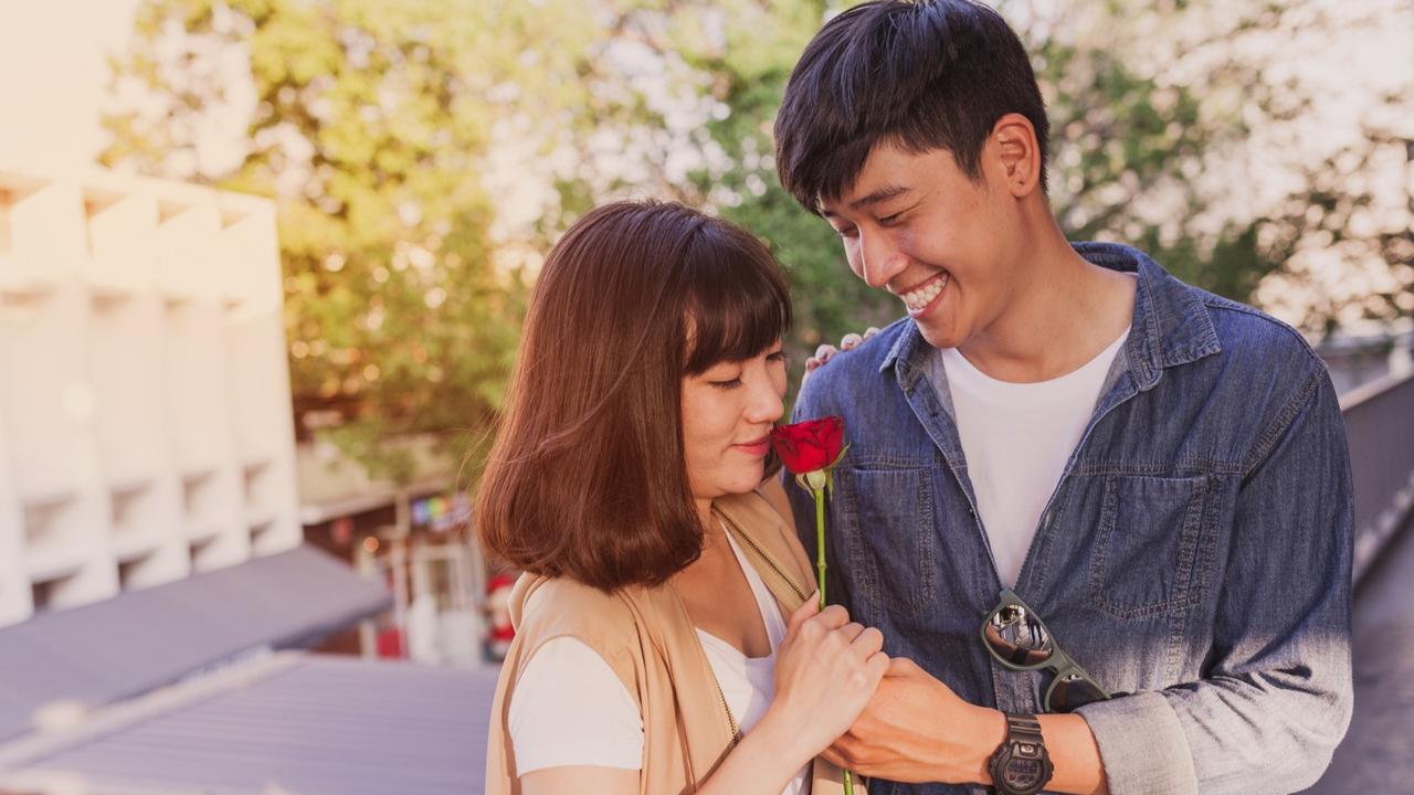 Ilustrasi pasangan cinta, romantis