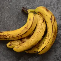 ilustrasi pisang/copyright by Piotr Tomicki from Shutterstock