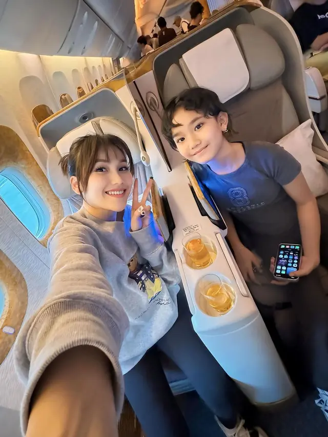 Ayu Ting Ting dan Bilqis. (Instagram/ ayutingting92)