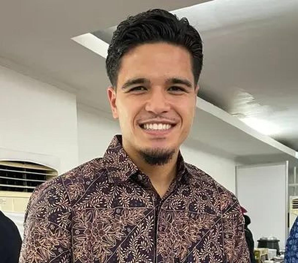 Sama halnya dengan Thom Haye, Ragnar Oratmangoen saat ini bermain di Liga Belanda (Eredivisie) bersama klub Fortuna Sittard dengan status pinjaman dari Groningen.<br>