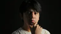 Arbani Yasiz Lepas Citra Cowok Green Flag, Tampilkan Sisi Gelap Andika di Film Musuh Dalam Selimut