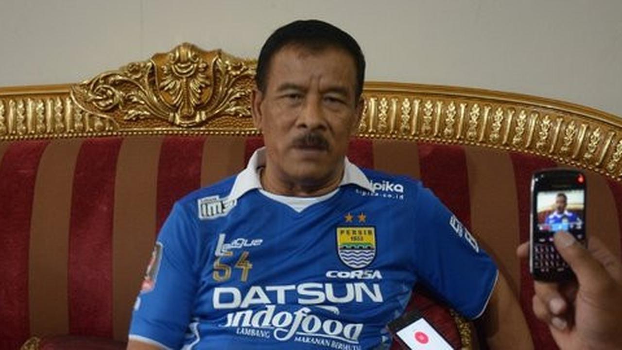 Cerita Umuh Muchtar ditilang polisi Thailand demi dukung Persib
