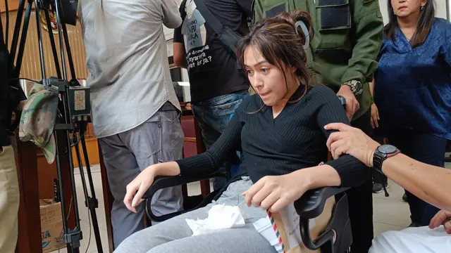 Anastasia Pretya Amanda saat jadi saksi Mario Dandy