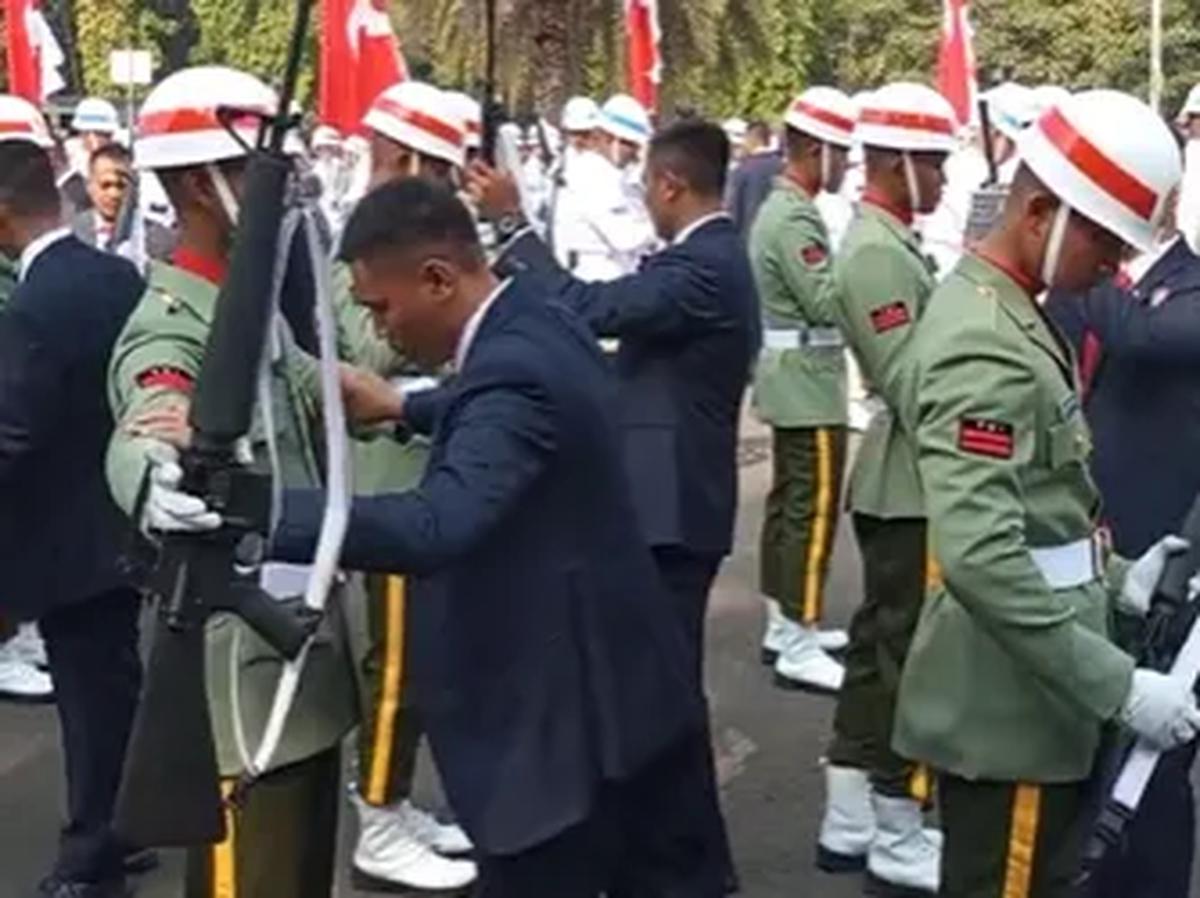 Pengecekan Prajurit TNI-Polri oleh Paspampres