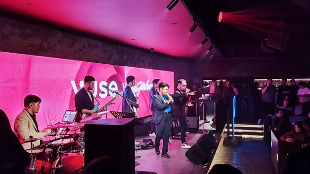 Lovers Club Karaoke Night Persembahan dari Vuse