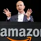 Jeff Bezos, sang CEO Amazon juga sedang berada di dalam gedung saat itu.