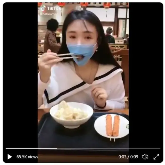 Viral Video Makan Tanpa Melepas Masker, Unik Sekaligus Seram